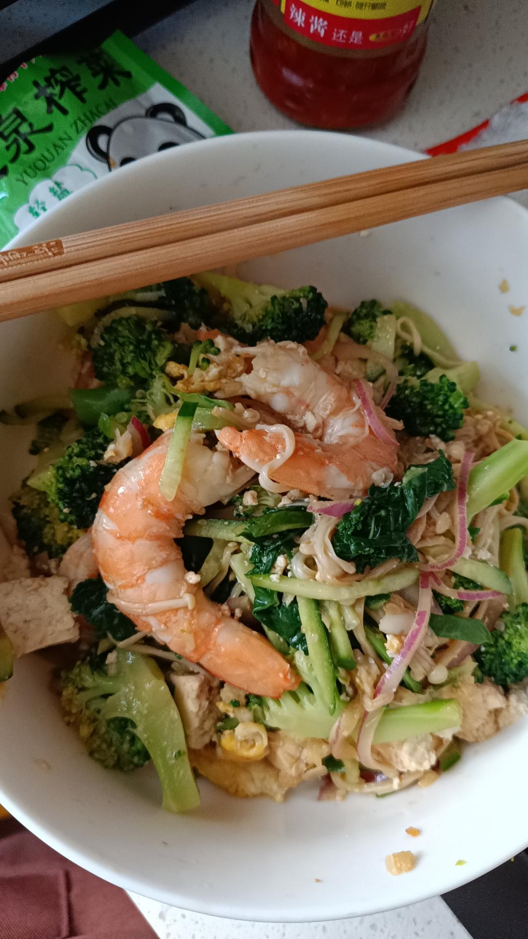 营养虾仁沙拉的做法