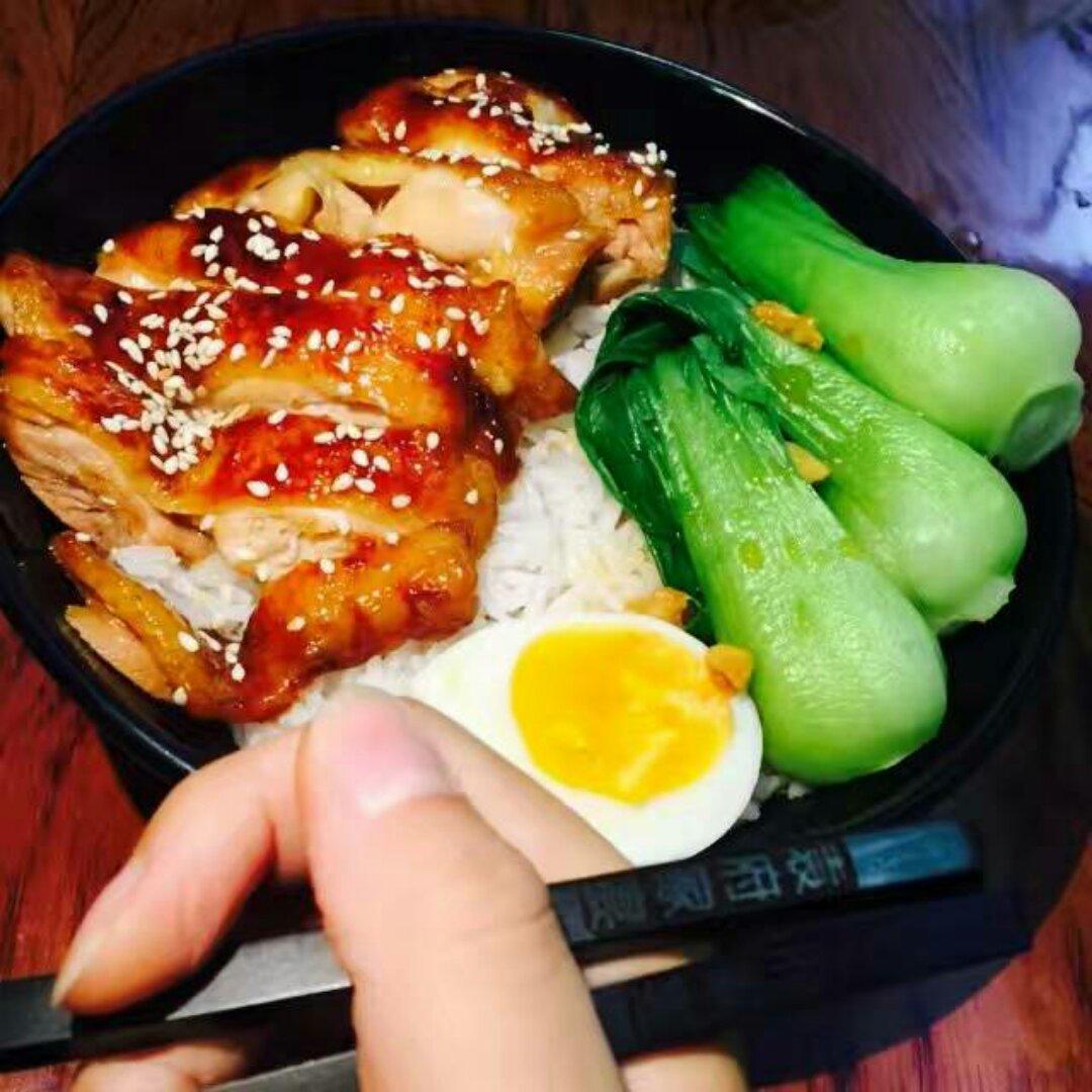 照烧鸡排饭