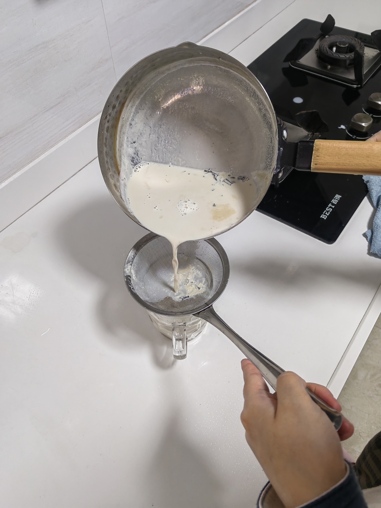 自制焦糖鸭屎香奶茶（超级简单厨房小白版）的做法