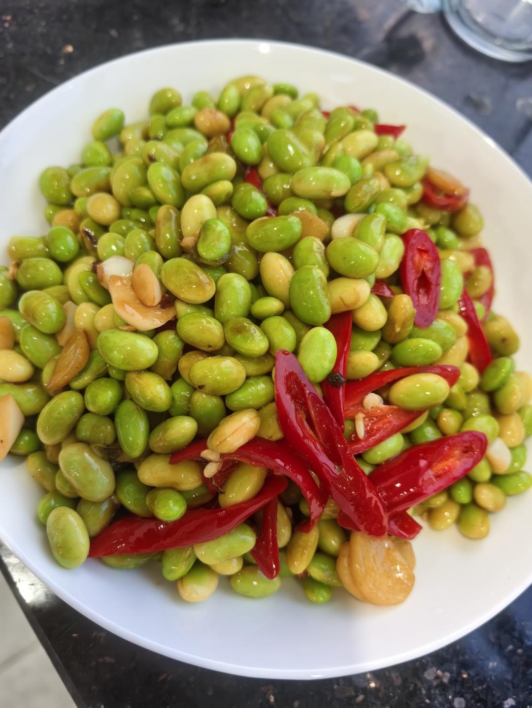 下酒又下饭的青豆炒豆干