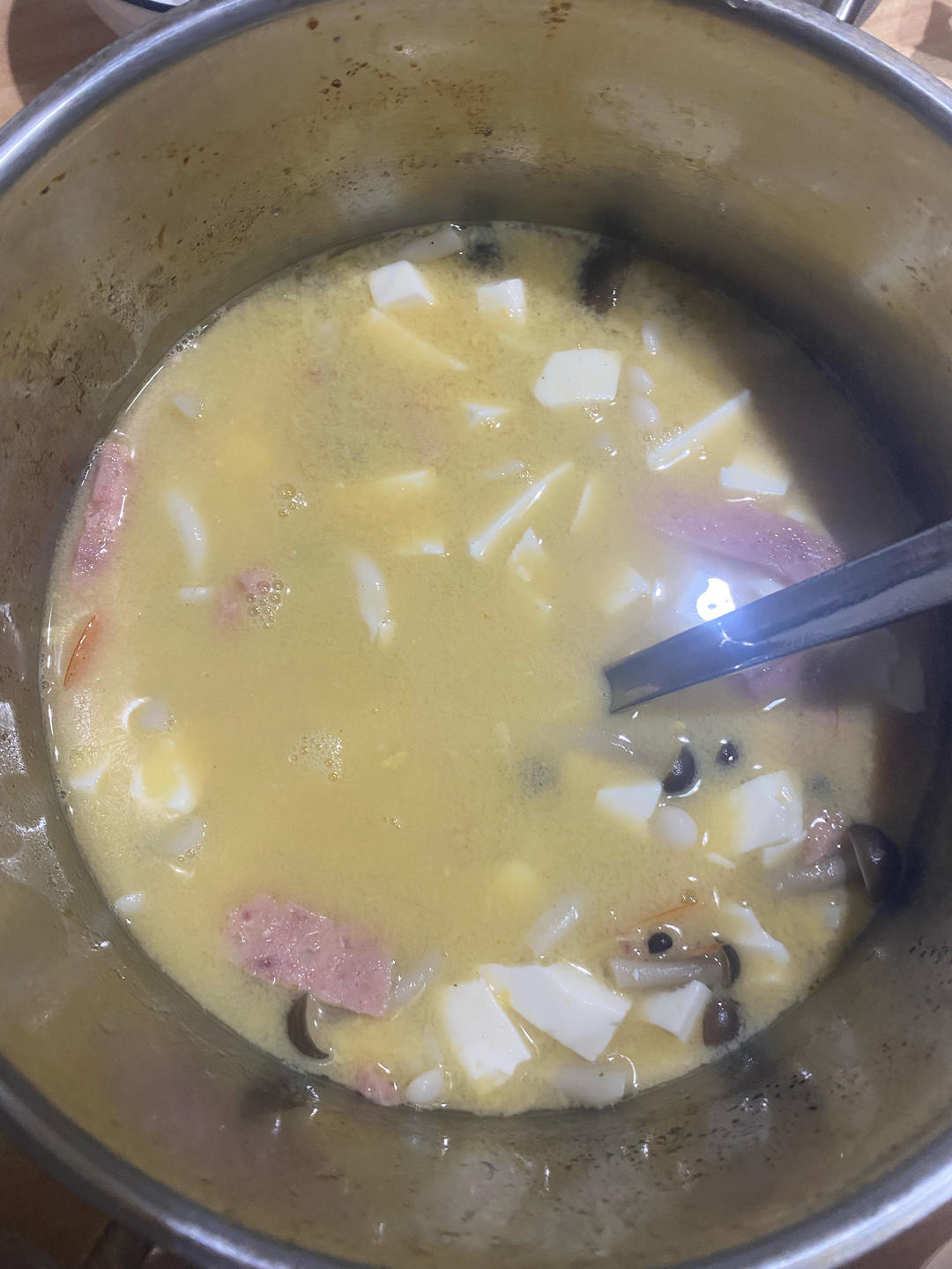 咸蛋黄豆腐羹