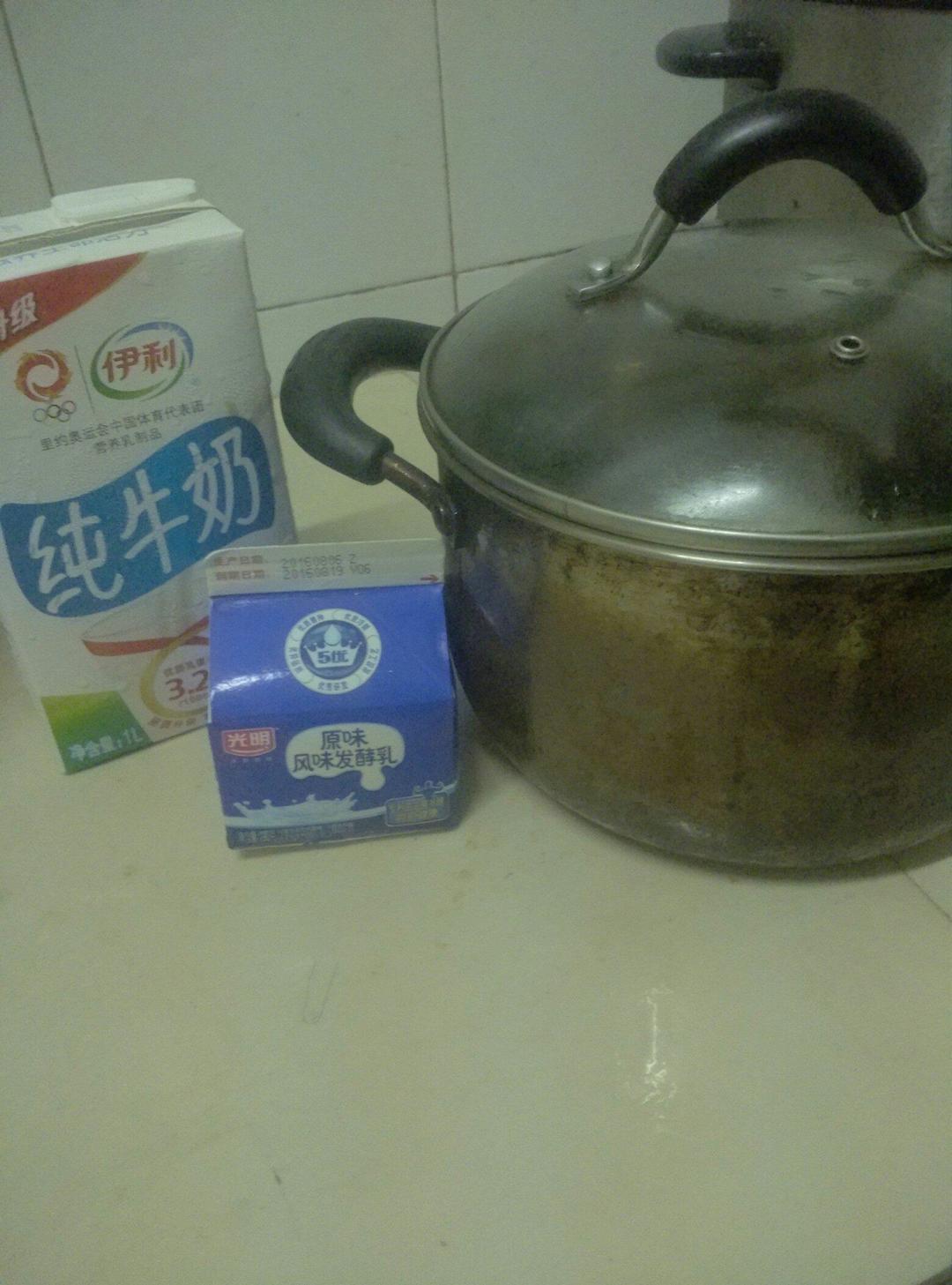 纯奶手撕吐司的做法 步骤1