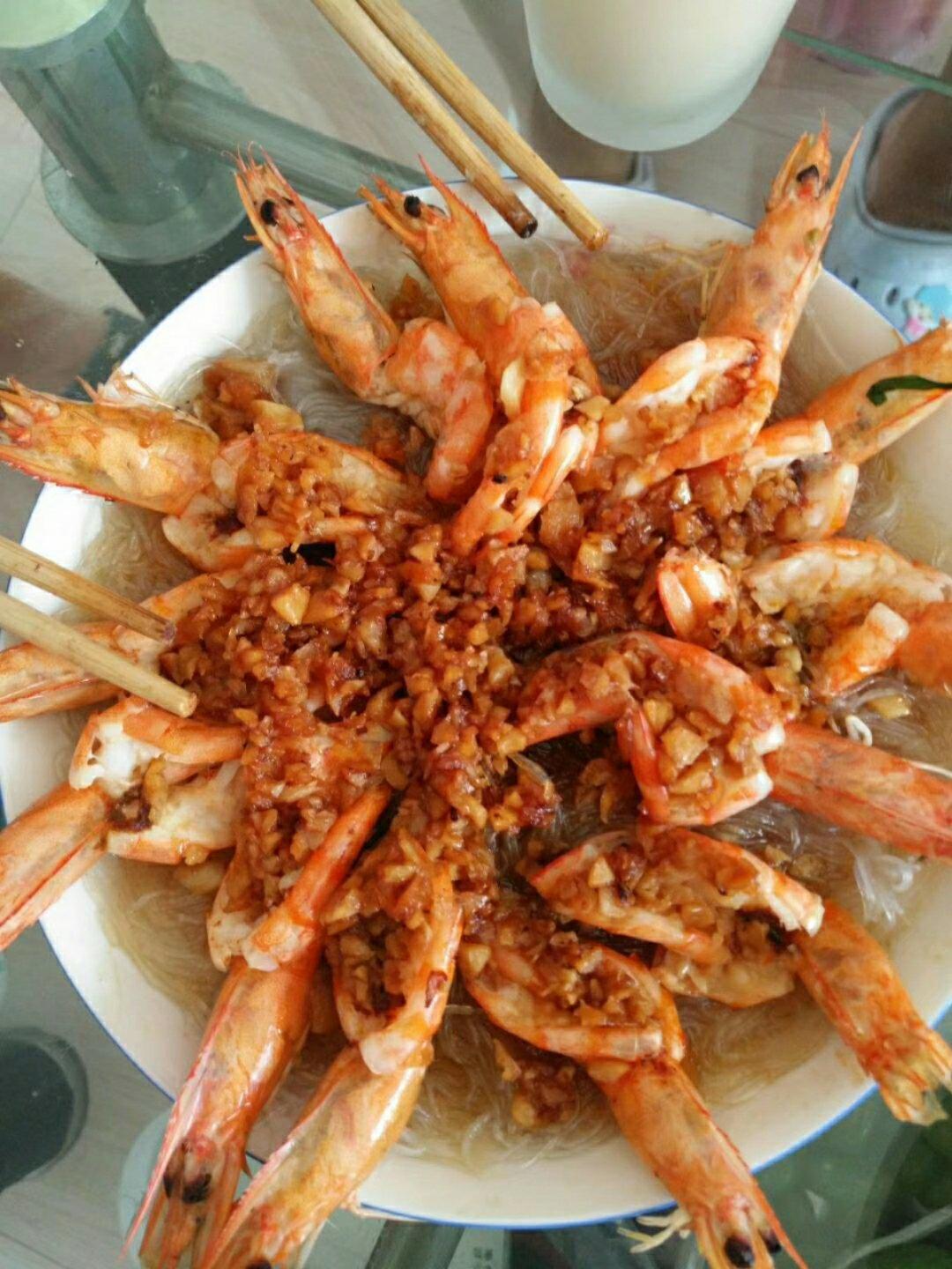 蒜蓉粉丝蒸虾