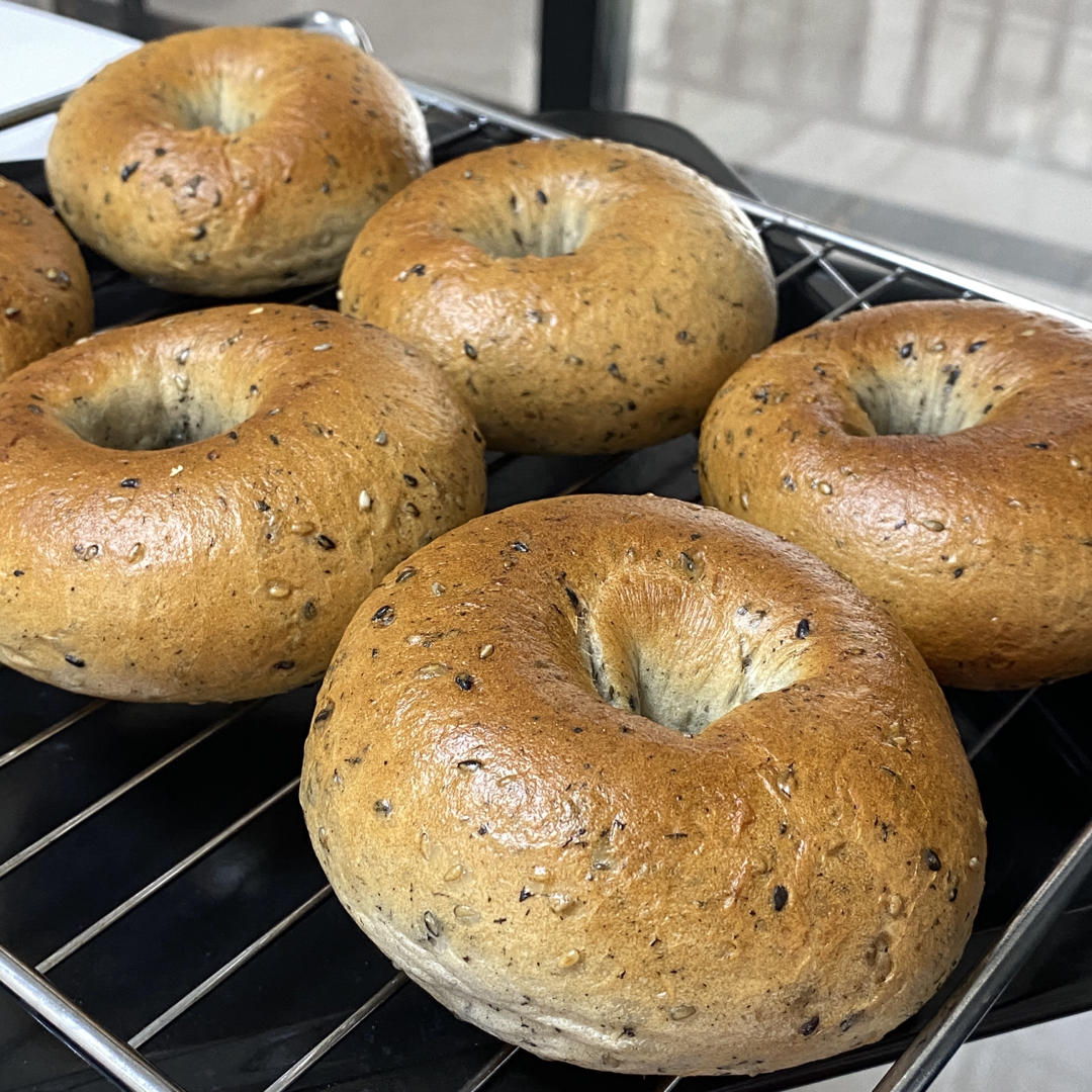 原味贝果🥯/黑芝麻贝果🥯