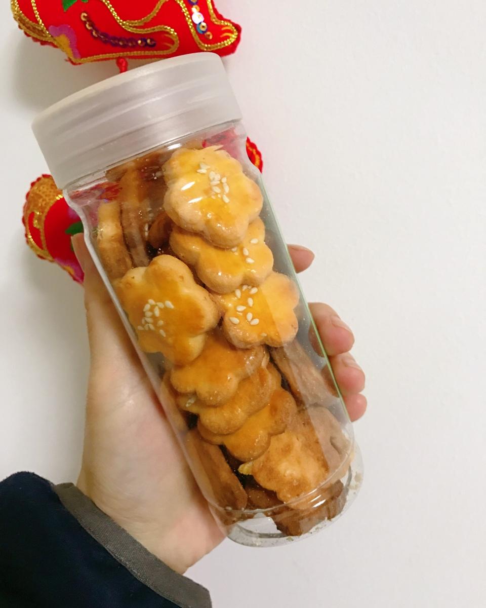 咸蛋黄肉松牛轧酥