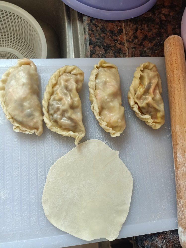 手工揉面三分钟，又韧又薄又好包的饺子皮
