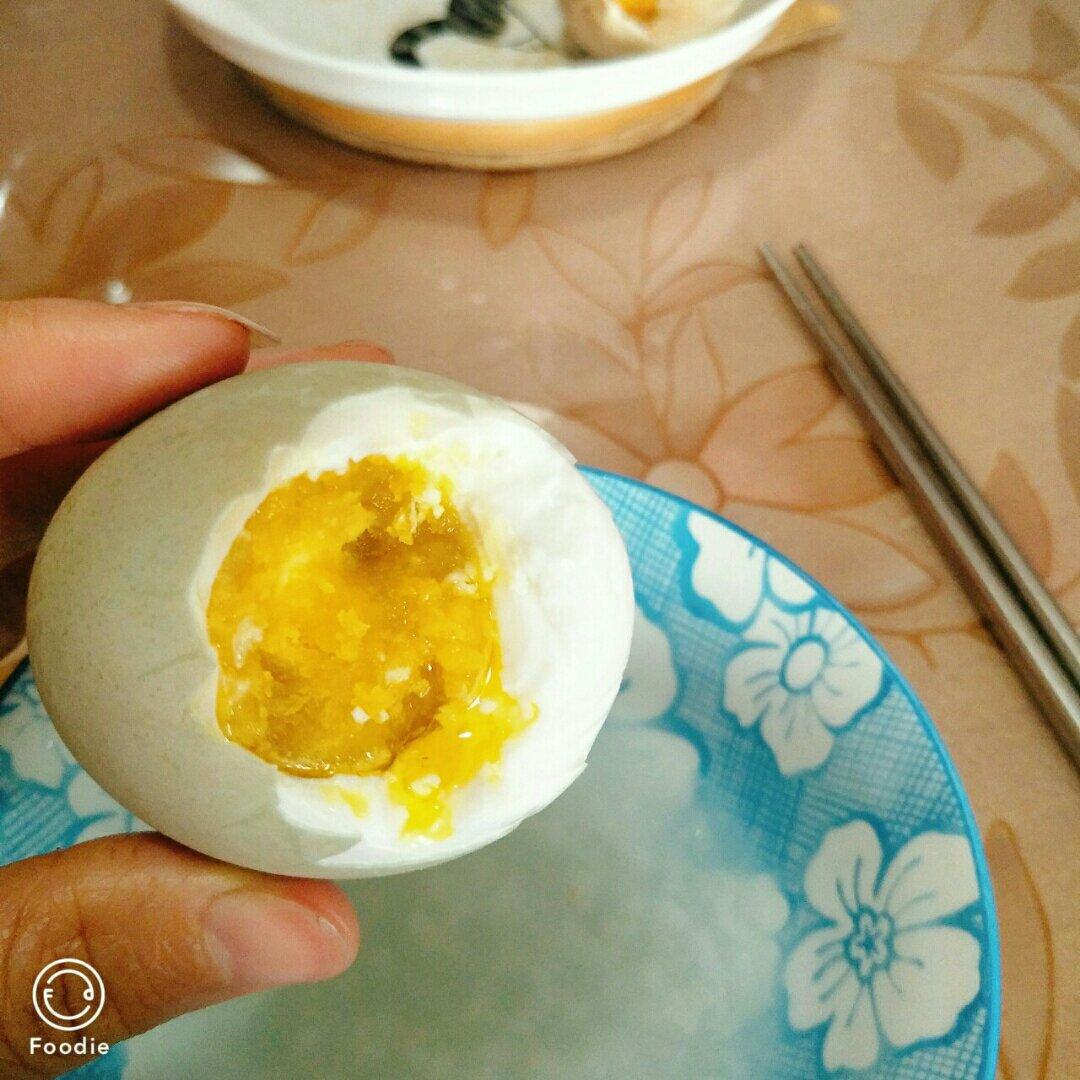 泡咸蛋