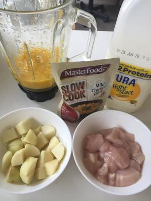 芒果椰香咖喱鸡的做法 步骤2
