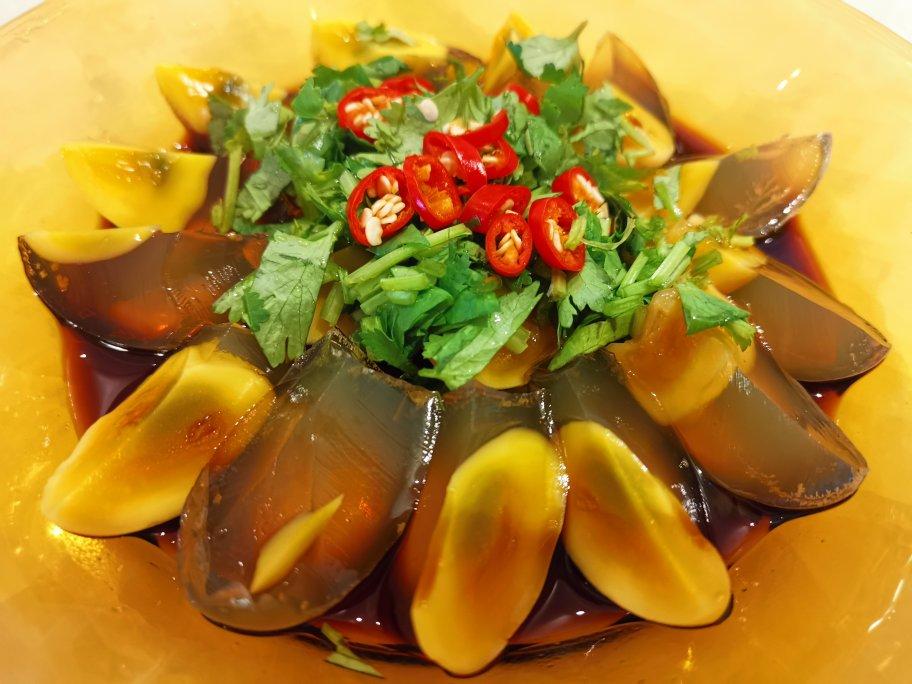 凉拌变蛋（皮蛋）