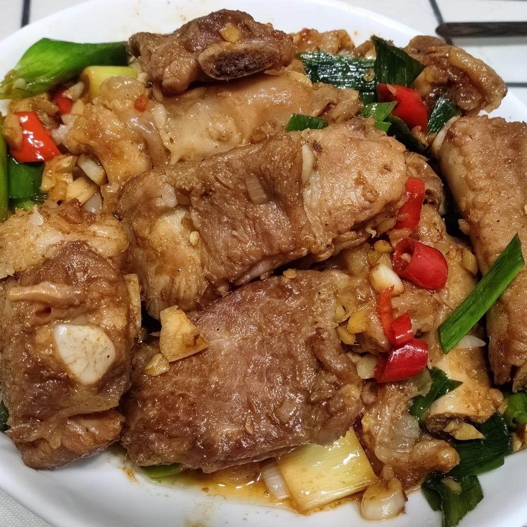 香辣猪蹄排骨