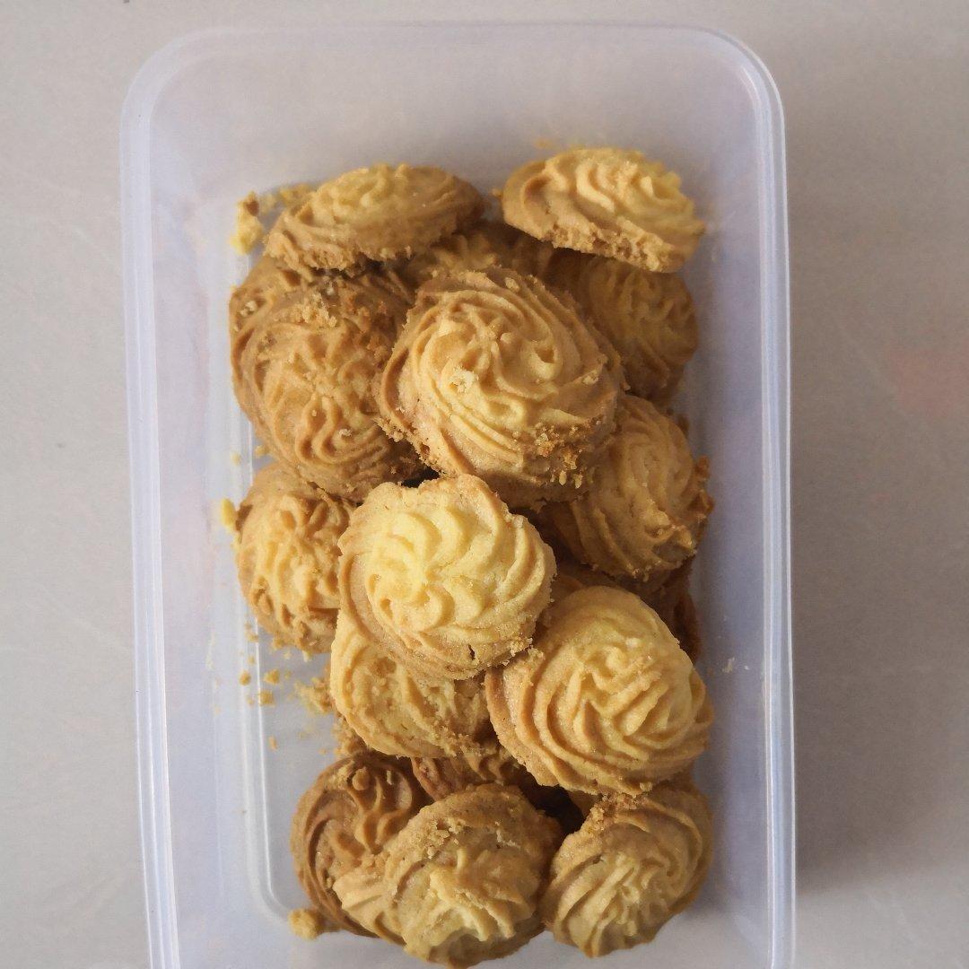 《tinrry下午茶》教你做酥到掉渣的黄油曲奇 这饼干酥的