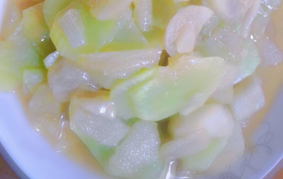 莴苣山药炒胡萝卜