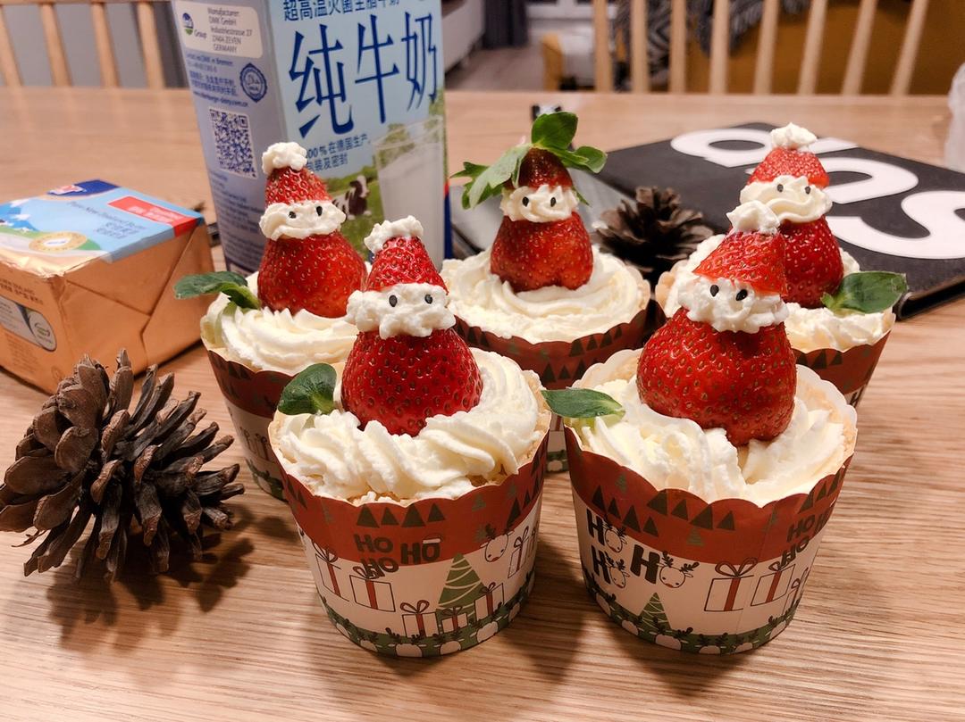 戚风纸杯奶油蛋糕