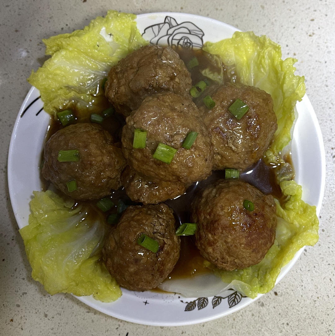 四喜丸子/红烧狮子头 Chinese Meatballs