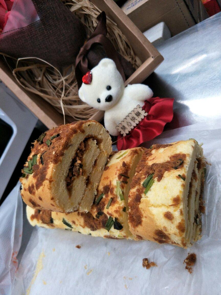香葱肉松肥蛋糕卷～