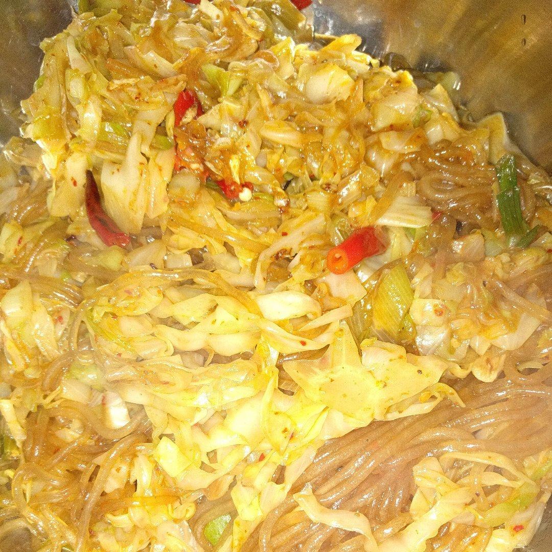 圆白菜炒粉条