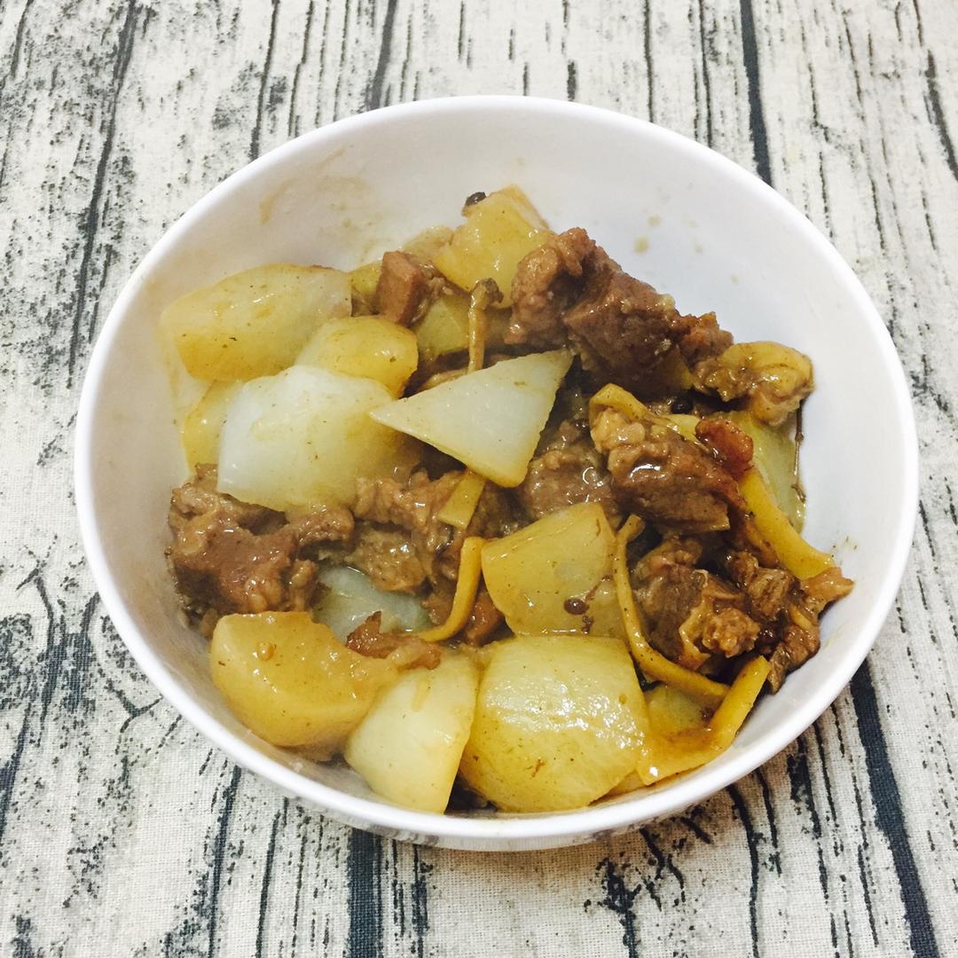萝卜炖牛腩
