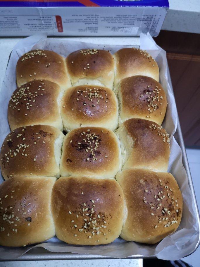 🥛超简单快手，柔软拉丝，一次发酵，牛奶小餐包