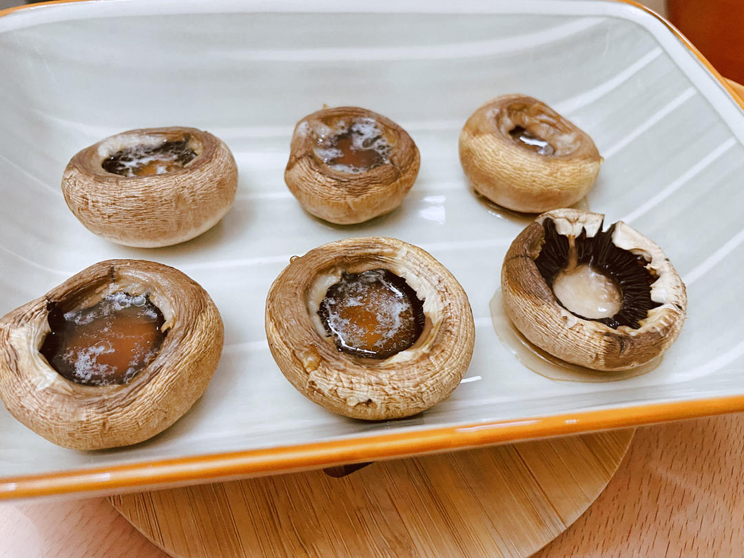 【超简单】海盐黄油烤口蘑