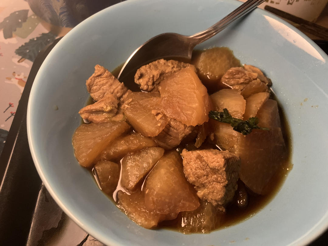 萝卜炖牛肉