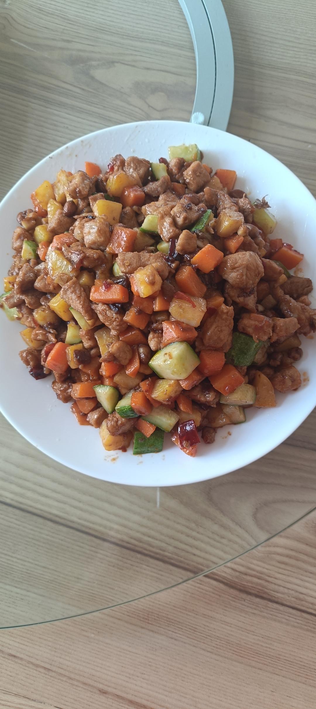 宫爆肉丁