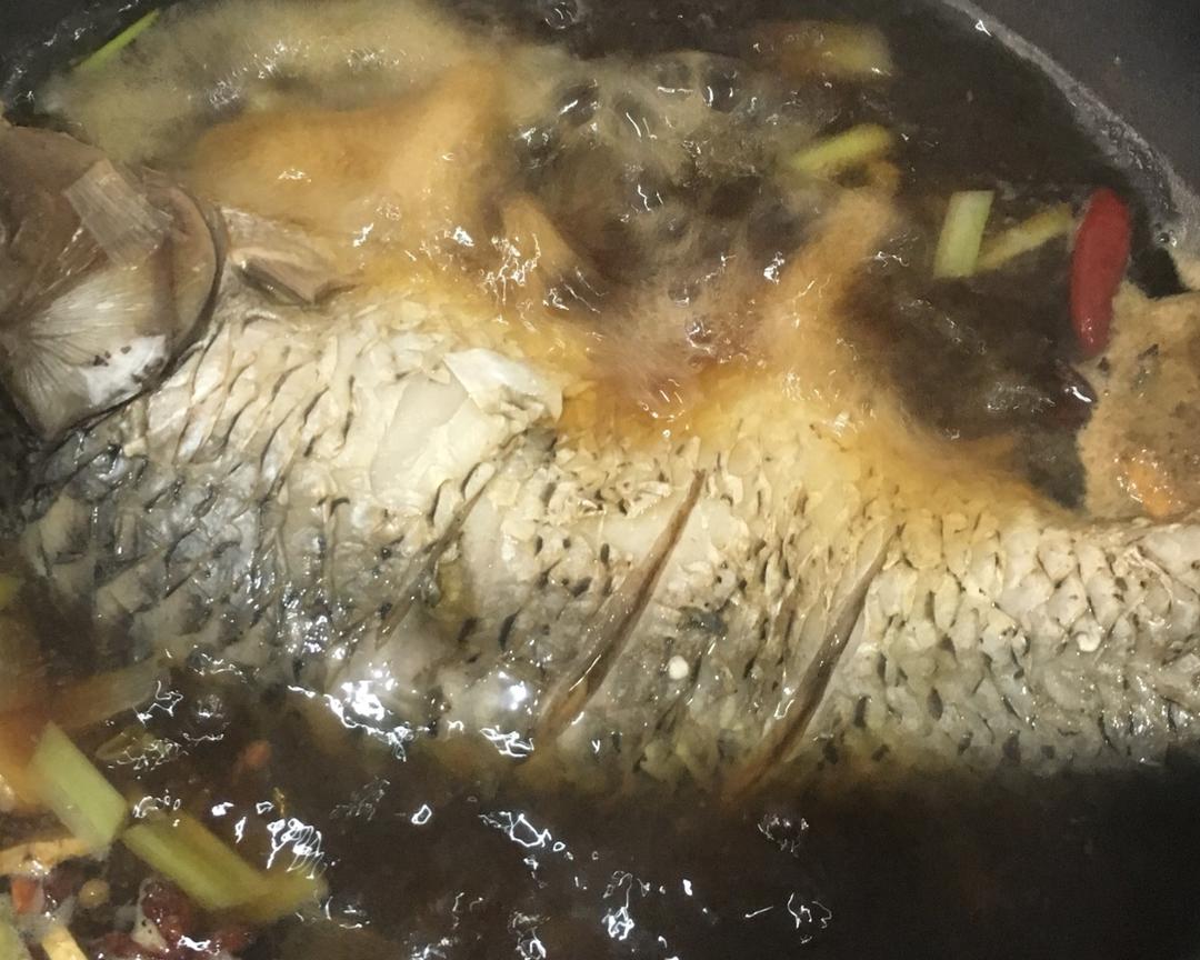 清炖鲤鱼(无油版)的做法