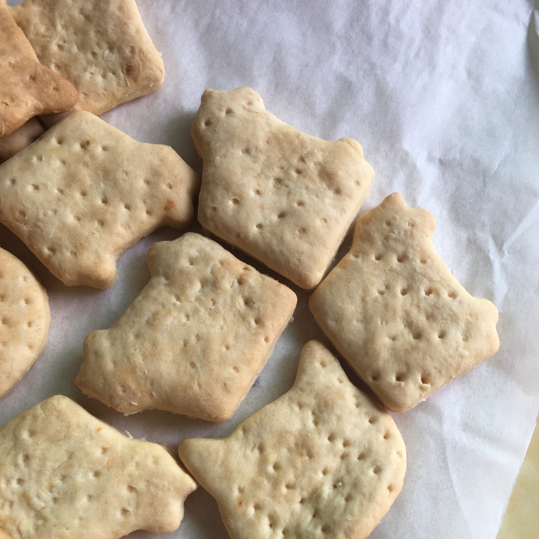 低热量奶香苏打饼干