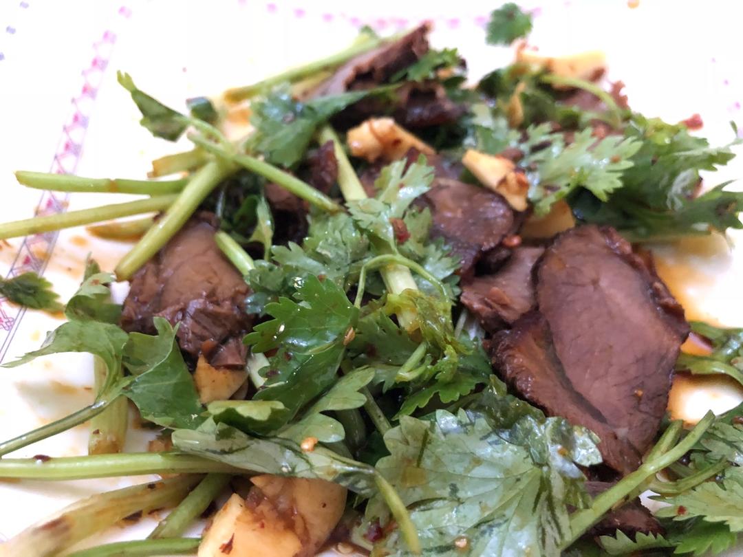 卤牛肉