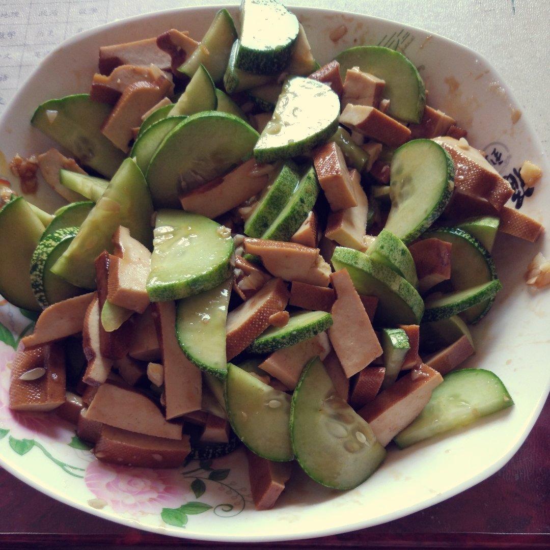 黄瓜豆腐干