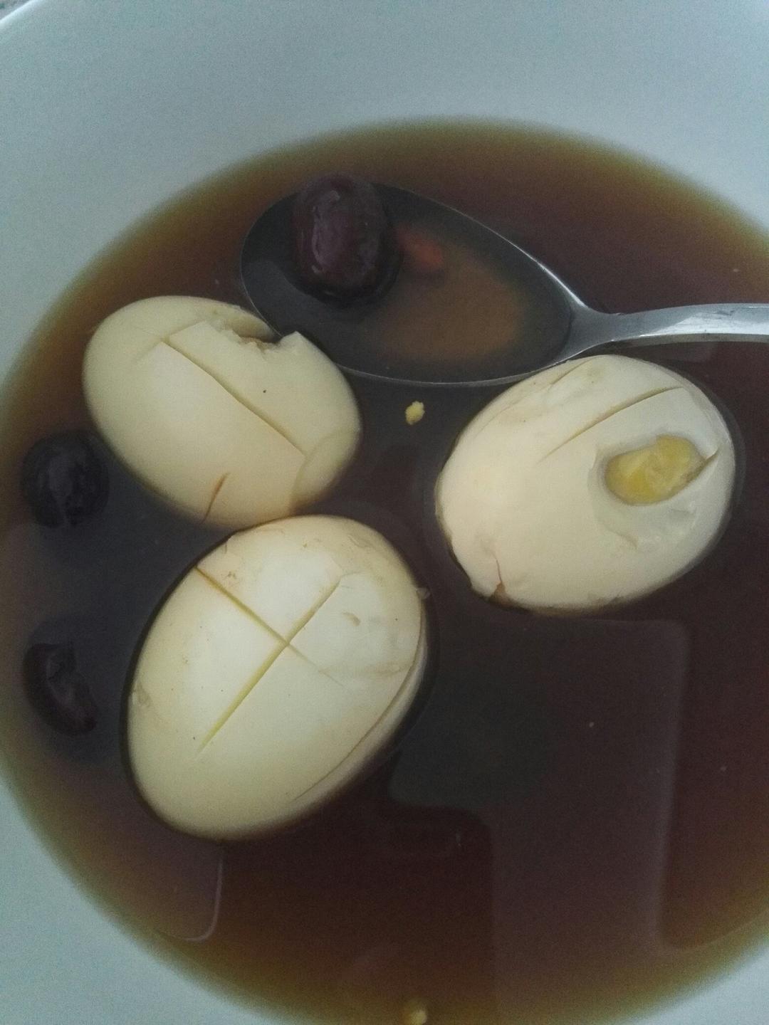 当归红枣鸡蛋