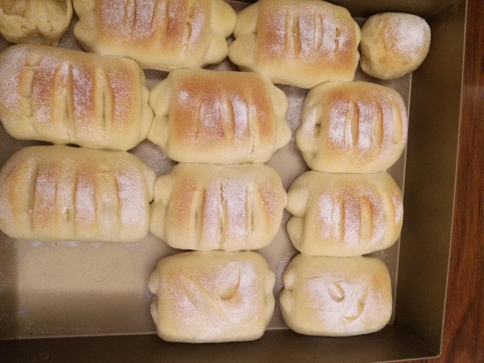 软到不知所措的牛奶卷