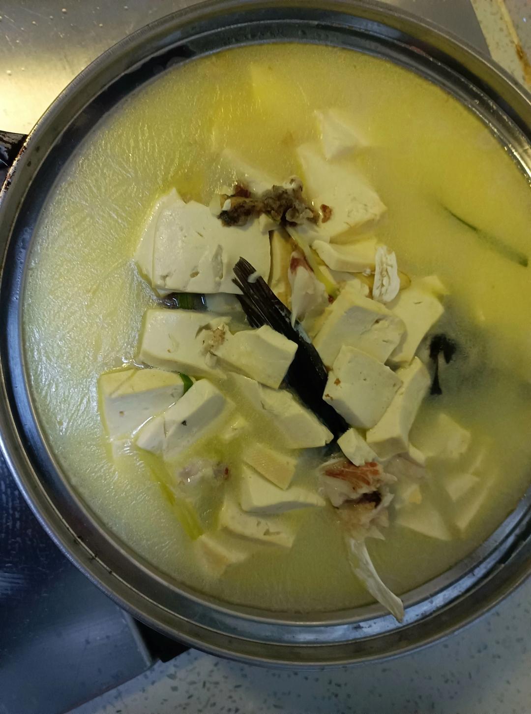 鱼头豆腐汤