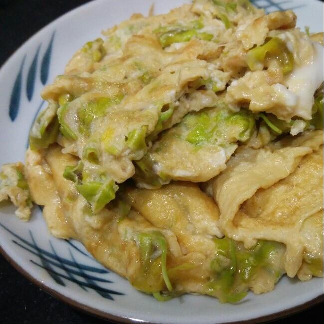 鸡蛋炒石斛花的做法