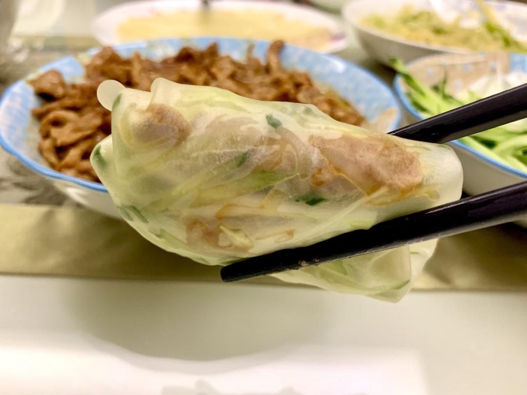 保姆级教程㊙️饺子皮京酱肉丝卷