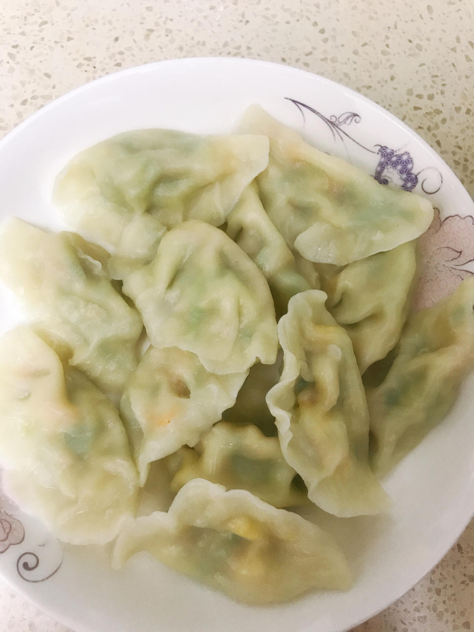 西葫芦鸡蛋饺子