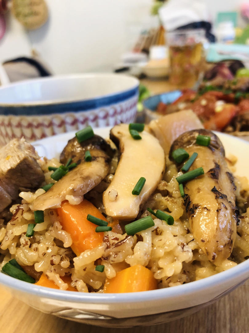 【电饭煲松茸焖饭】