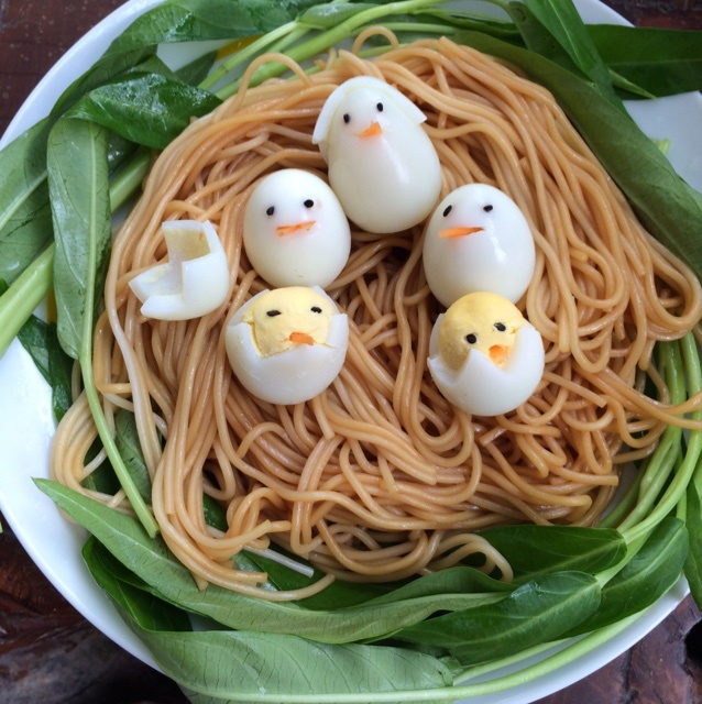 饥饿的小鸟面条