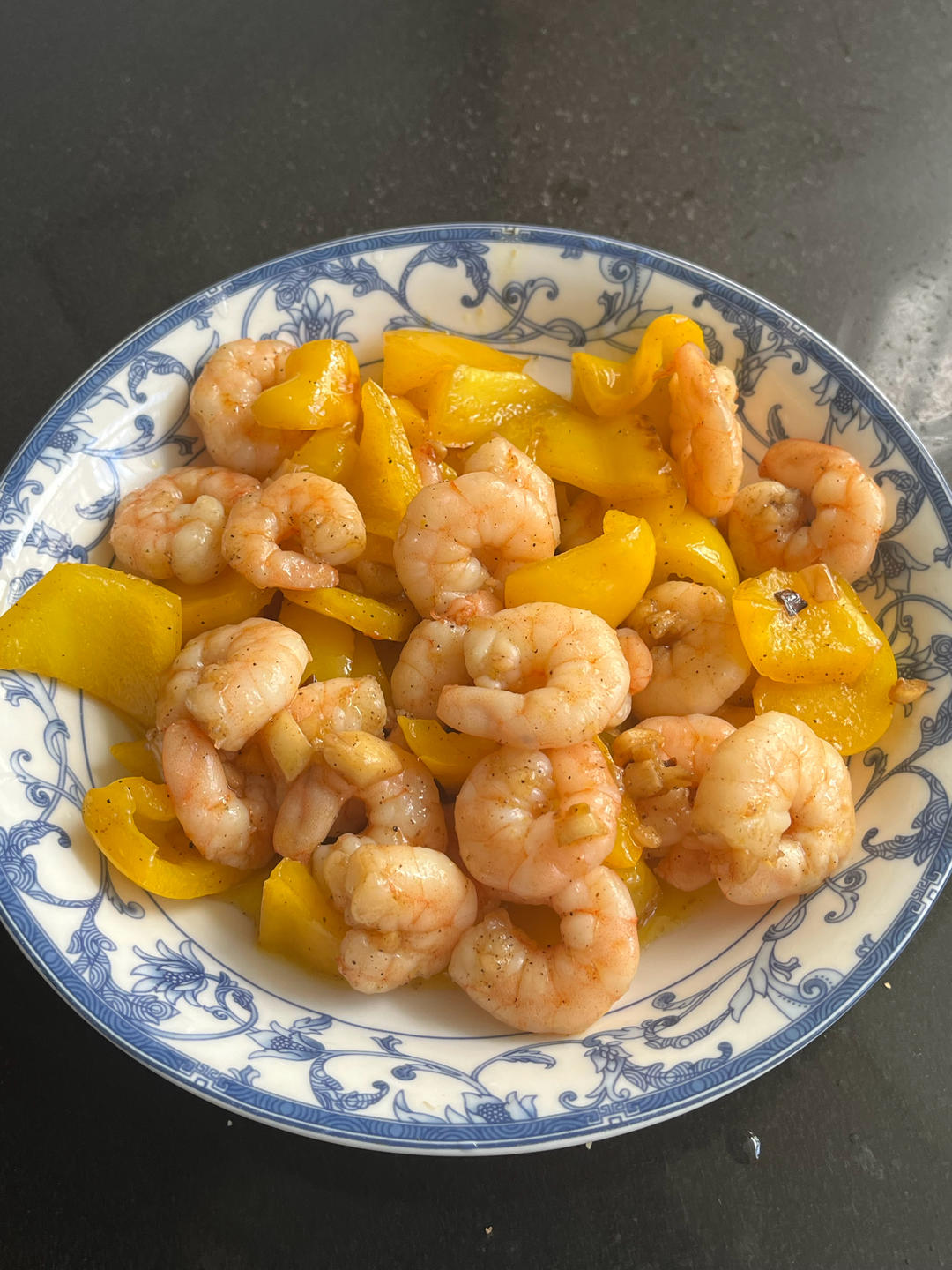 高维C彩椒炒虾仁 加备菜15分钟的减脂餐