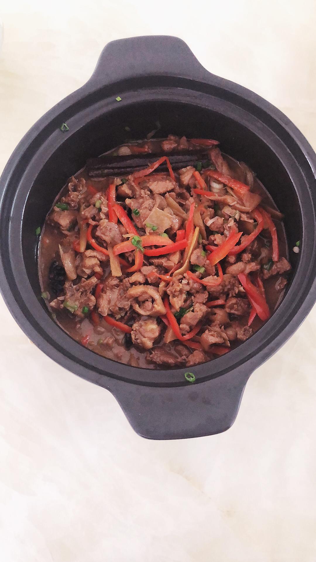 南乳焖鸭的做法