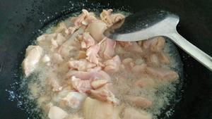 椰浆黄咖喱鸡肉饭（简单快手）的做法 步骤3