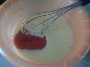 草莓戚风蛋糕的做法 步骤3