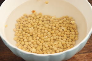 糯糯叽叽黄豆粉糍粑，巨好吃，还能拉丝，做法超简单的做法 步骤7