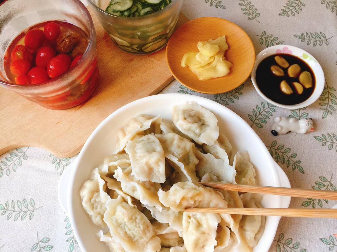 每天，叫醒我的是早餐