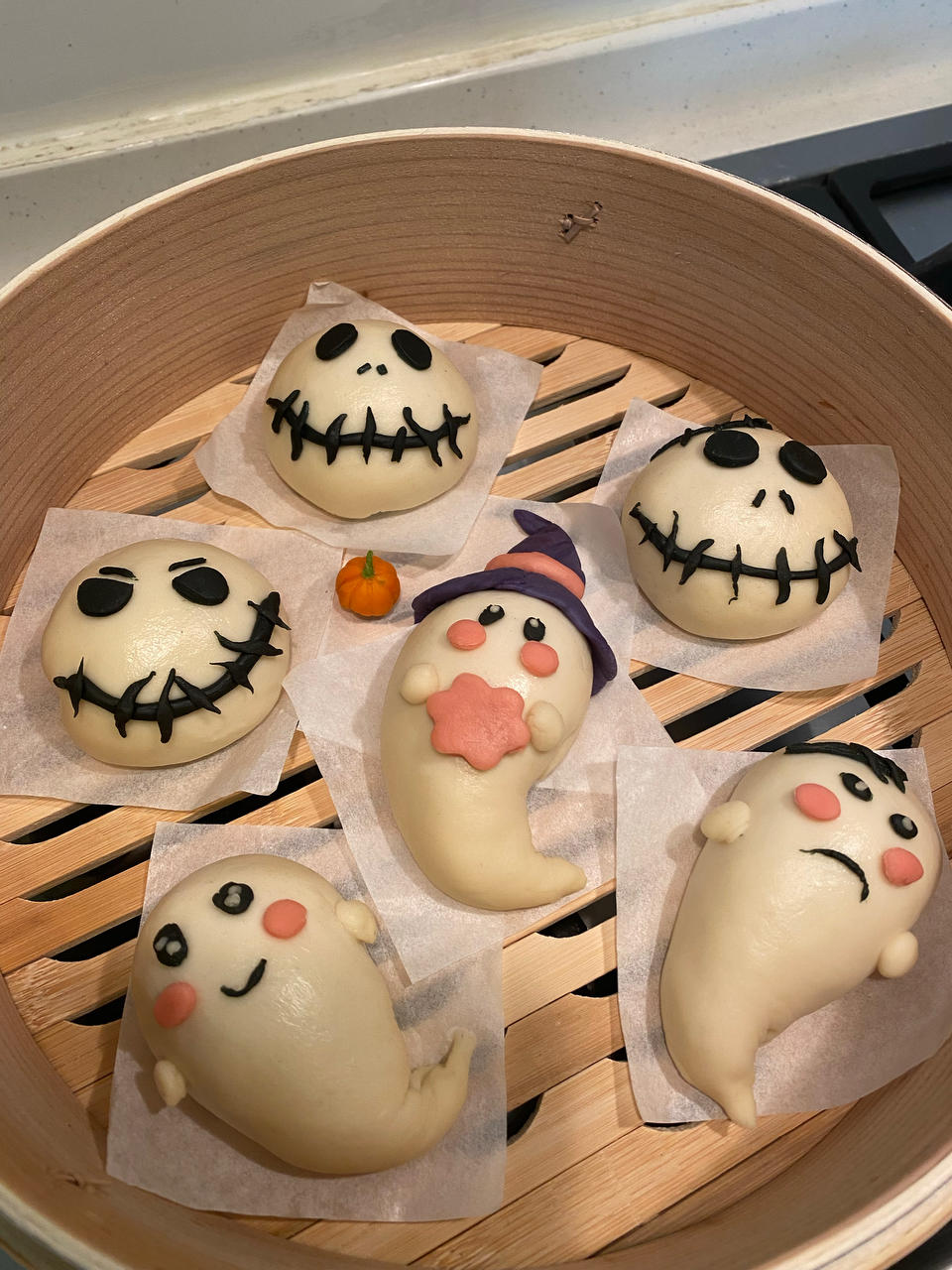 嘿！我是馒头！假如我还在过万圣节...