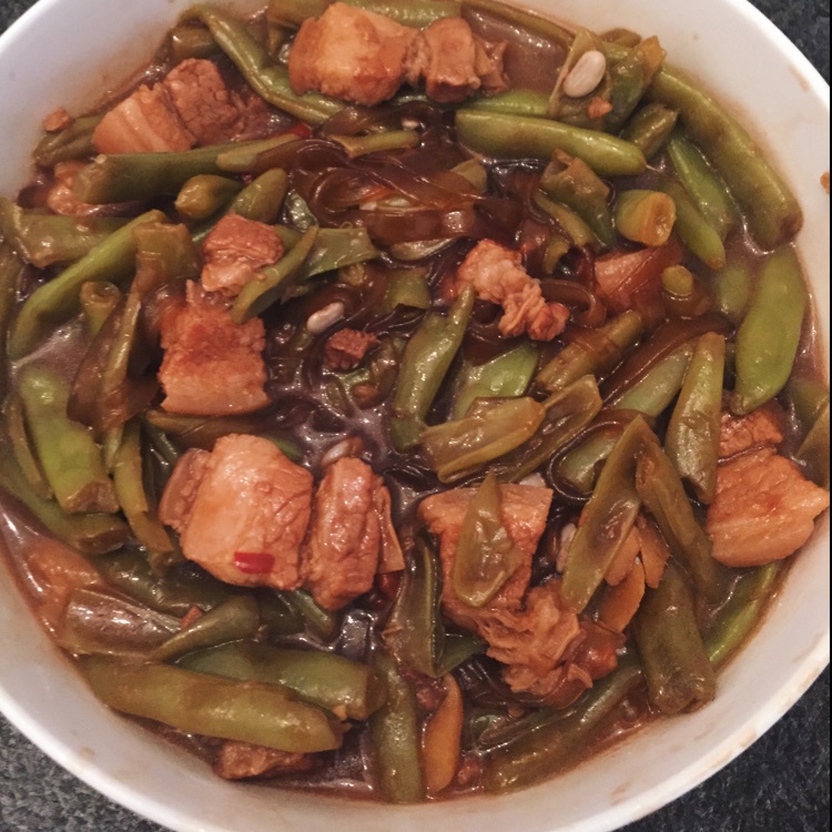 干豆角炖粉条五花肉