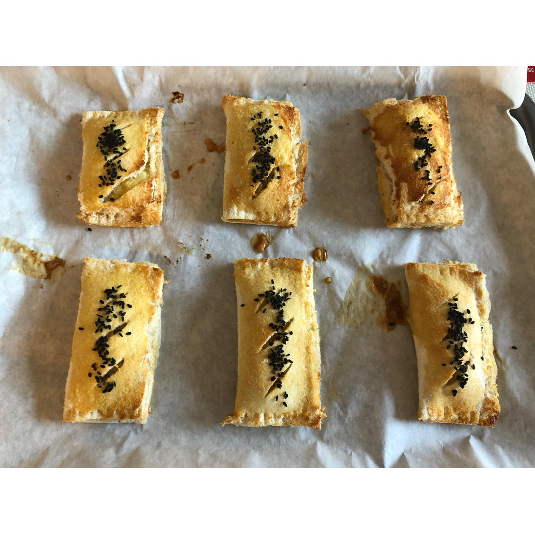 简单快手的土司面包苹果派