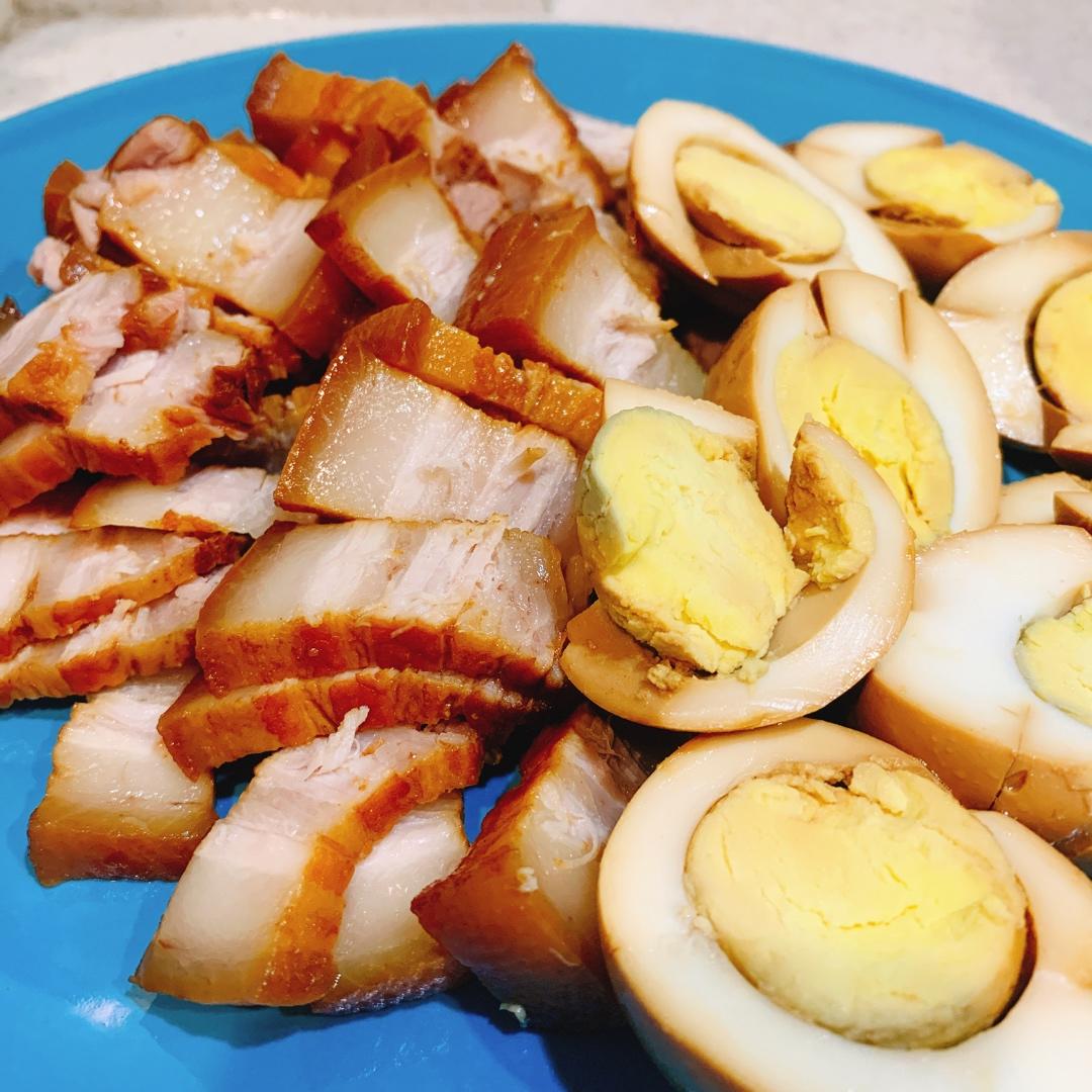 传统家乡卤味（卤五花肉、鸡爪、鸭胗等）