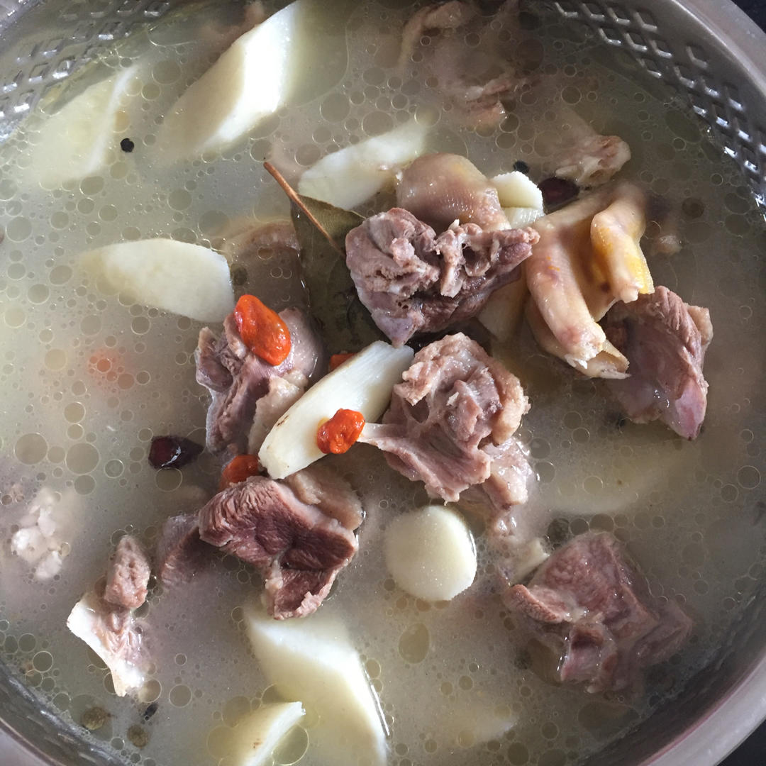 山药煲鸭汤
