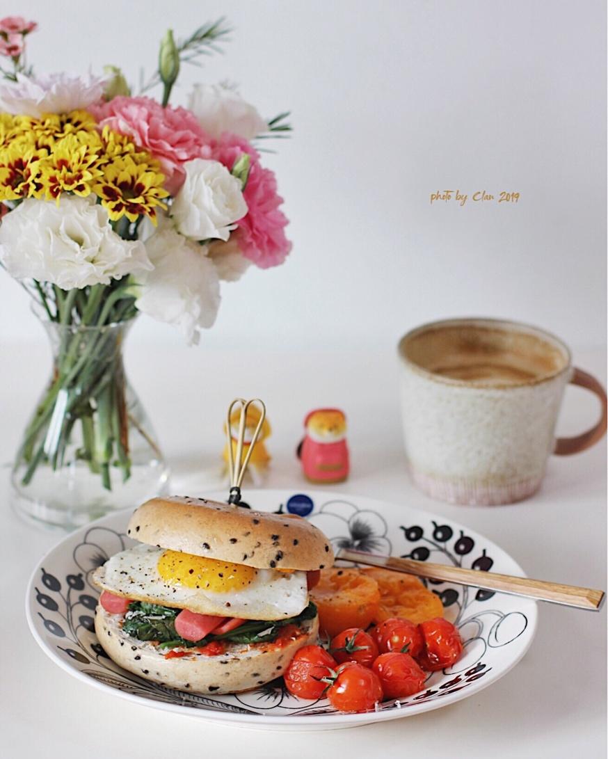 无油低糖的健康主食面包：芝麻贝果