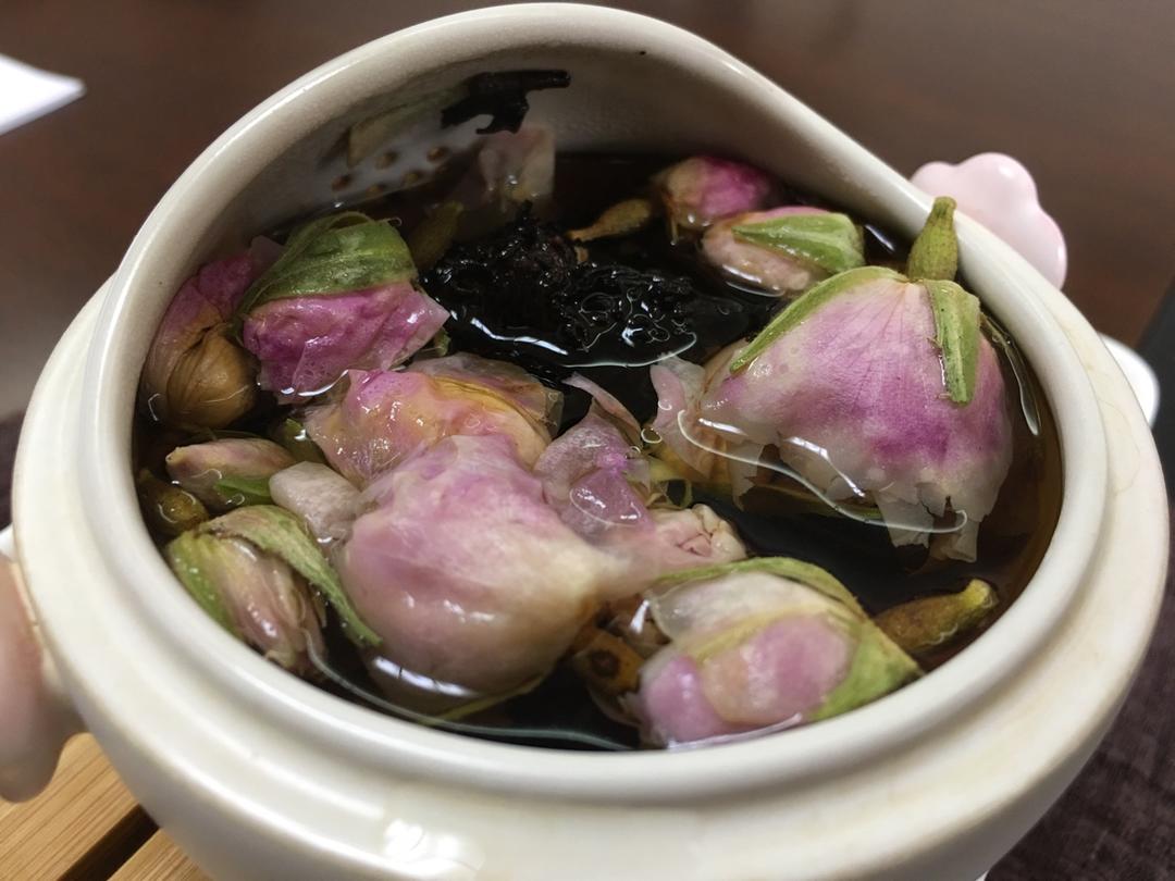 普洱玫瑰奶茶